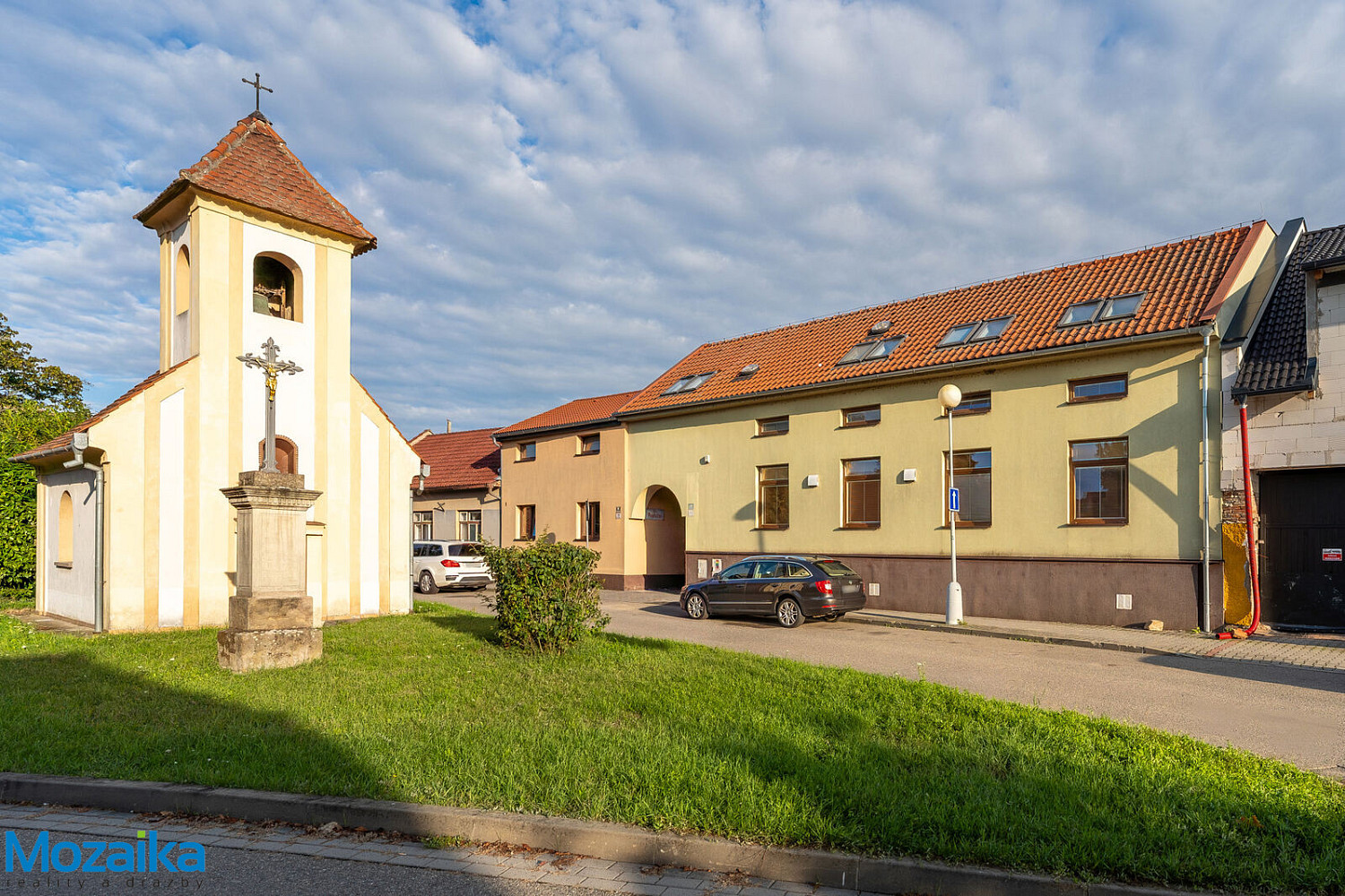 Prodej domu 340 m² s pozemkem 190 m²