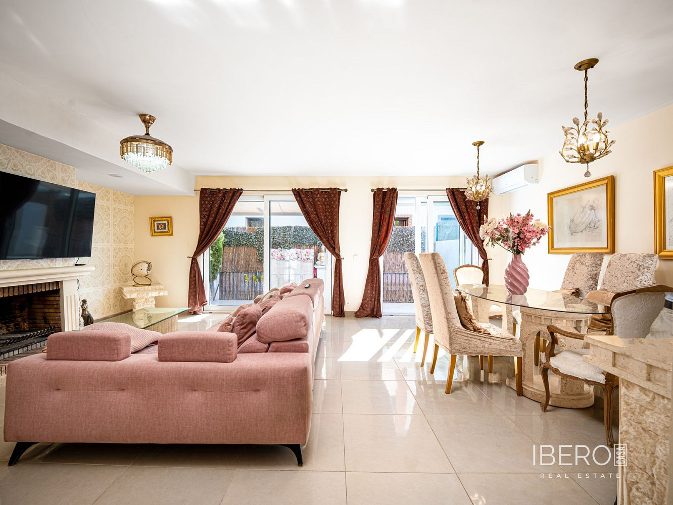 Prodej domu 192 m² s pozemkem 30 m² — photo 2