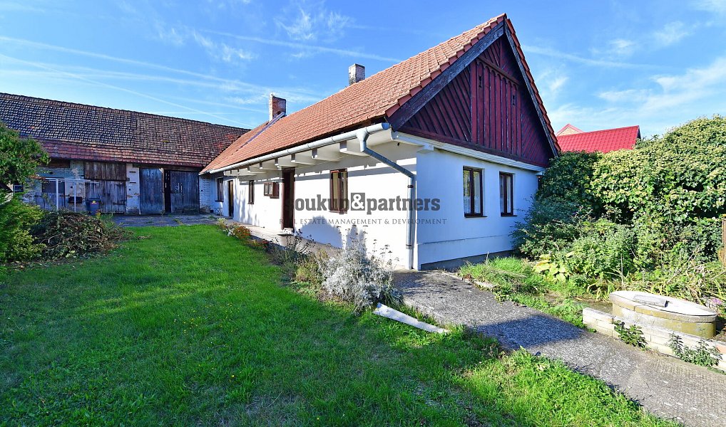 Prodej rodinného domu, 125 m², Tuchom - Nymburk, Košík