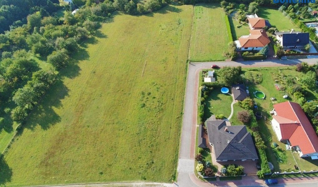 Prodej stavebního pozemku 1 850 m², Dobrovice – náhled fotky 3