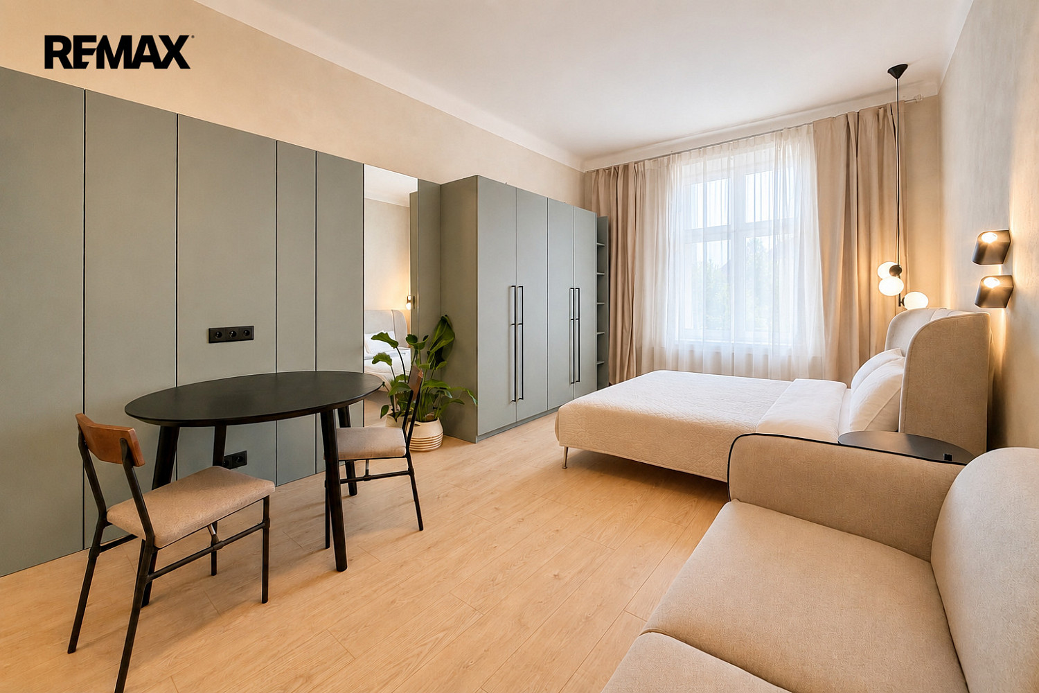 Prodej bytu 1+1 34 m², Praha