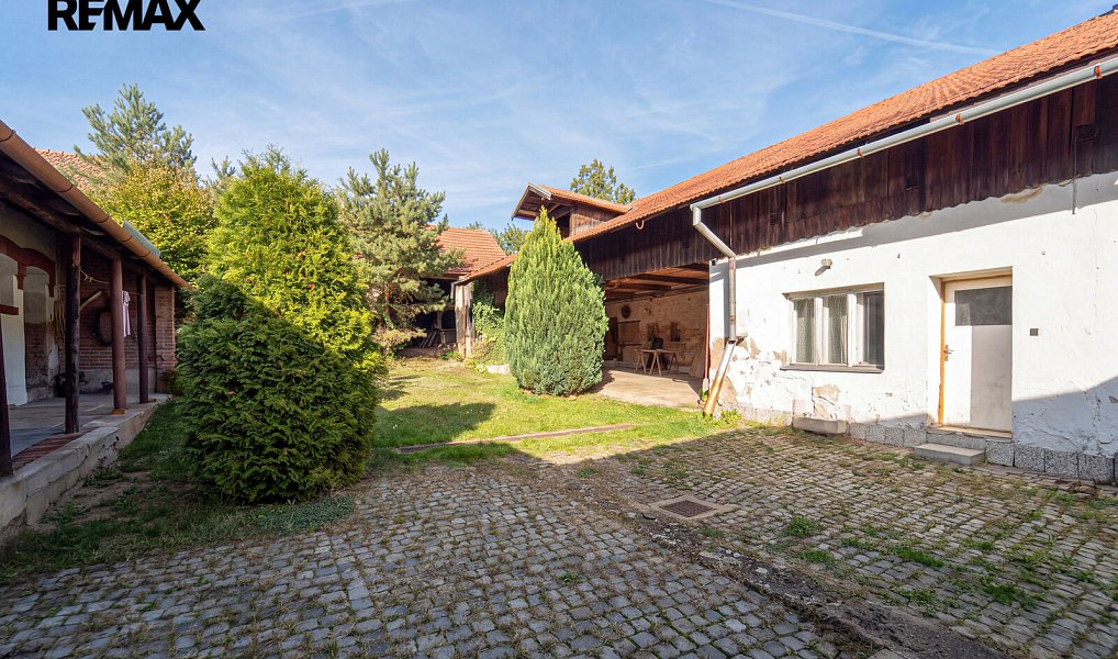 Prodej domu 427 m² s pozemkem 858 m², Brno – náhled fotky 30
