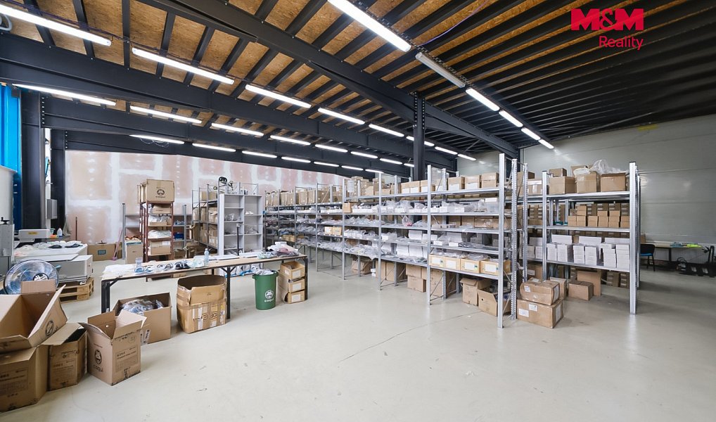 Prodej výrobních prostor 3 673 m², Rapotín – náhled fotky 8