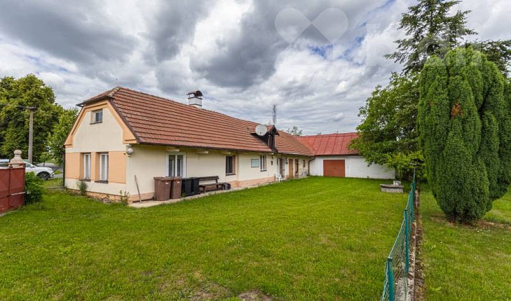 Prodej domu 97 m² s pozemkem 534 m², Straky – náhled fotky 9