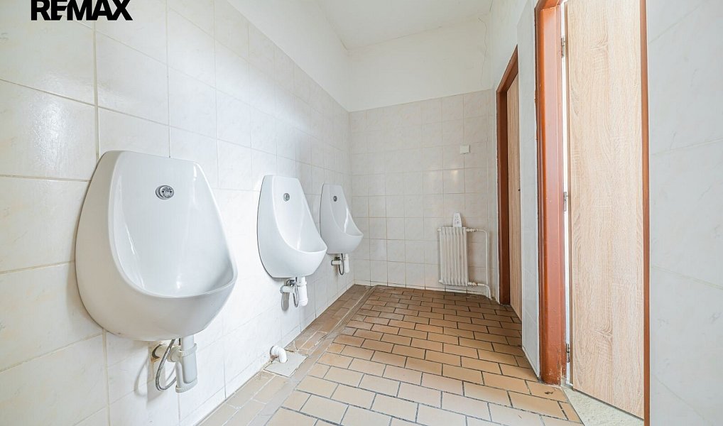 Prodej domu 249 m² s pozemkem 460 m², Praha – náhled fotky 27