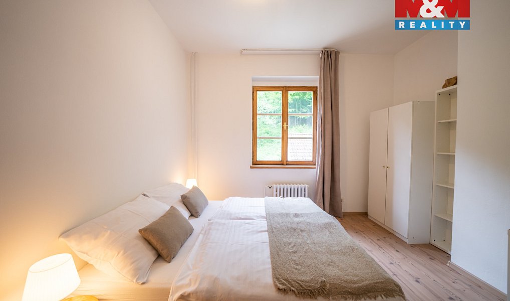 Prodej ubytovacího objektu 620 m², Mukařov – náhled fotky 18