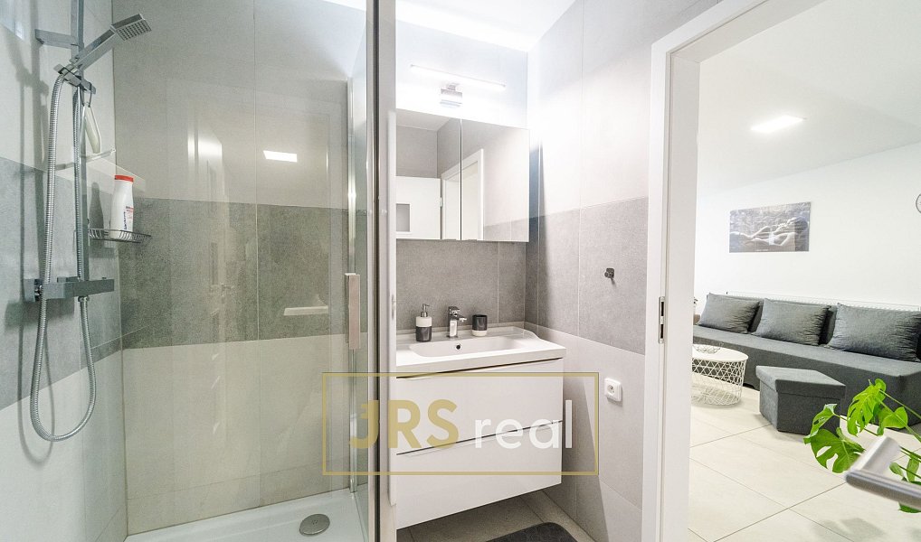 Prodej domu 220 m² s pozemkem 523 m², Dolní Němčí – náhled fotky 14