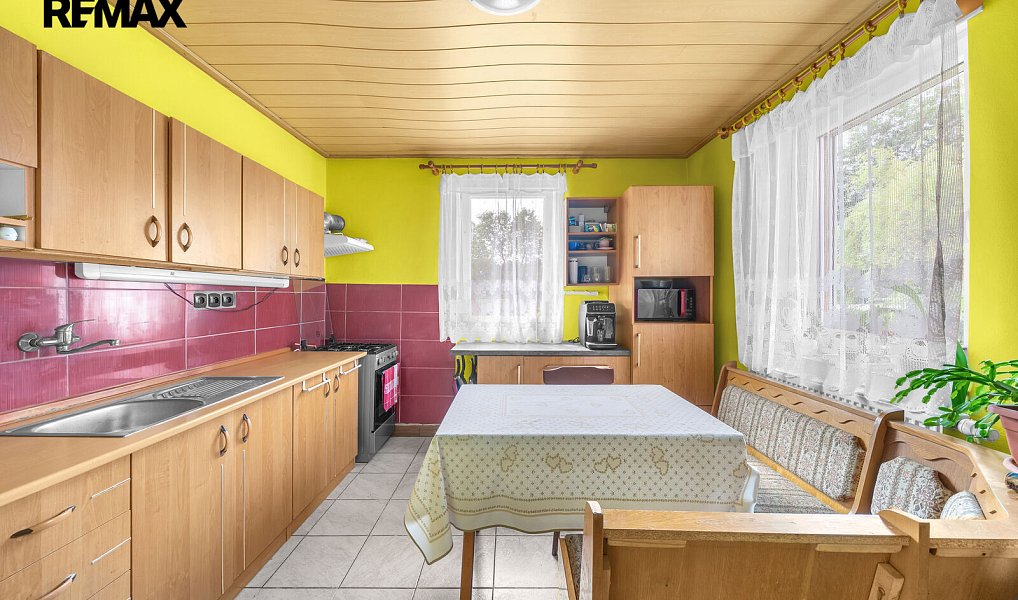 Prodej bytu 3+1 100 m², Chotěvice – náhled fotky 3