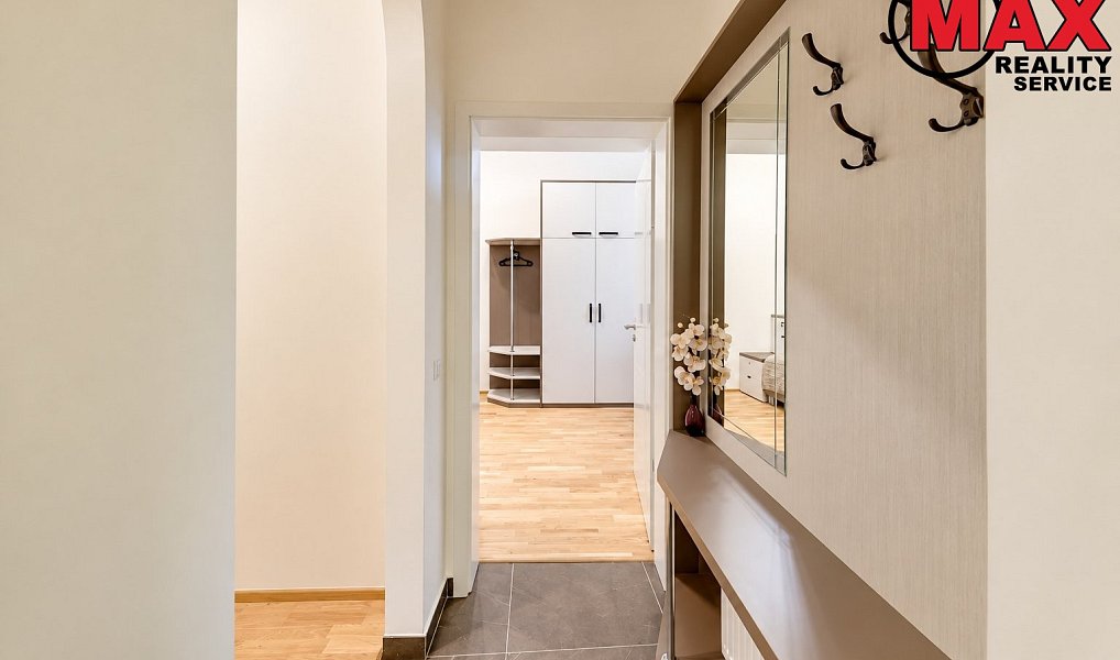 Prodej bytu 1+1 32 m², Praha – náhled fotky 11