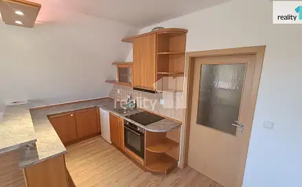 Pronájem bytu 1+kk 33 m²