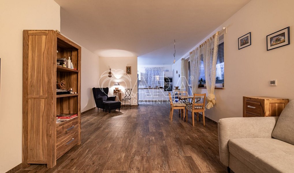 Prodej domu 105 m² s pozemkem 2 043 m², Lochovice – náhled fotky 6
