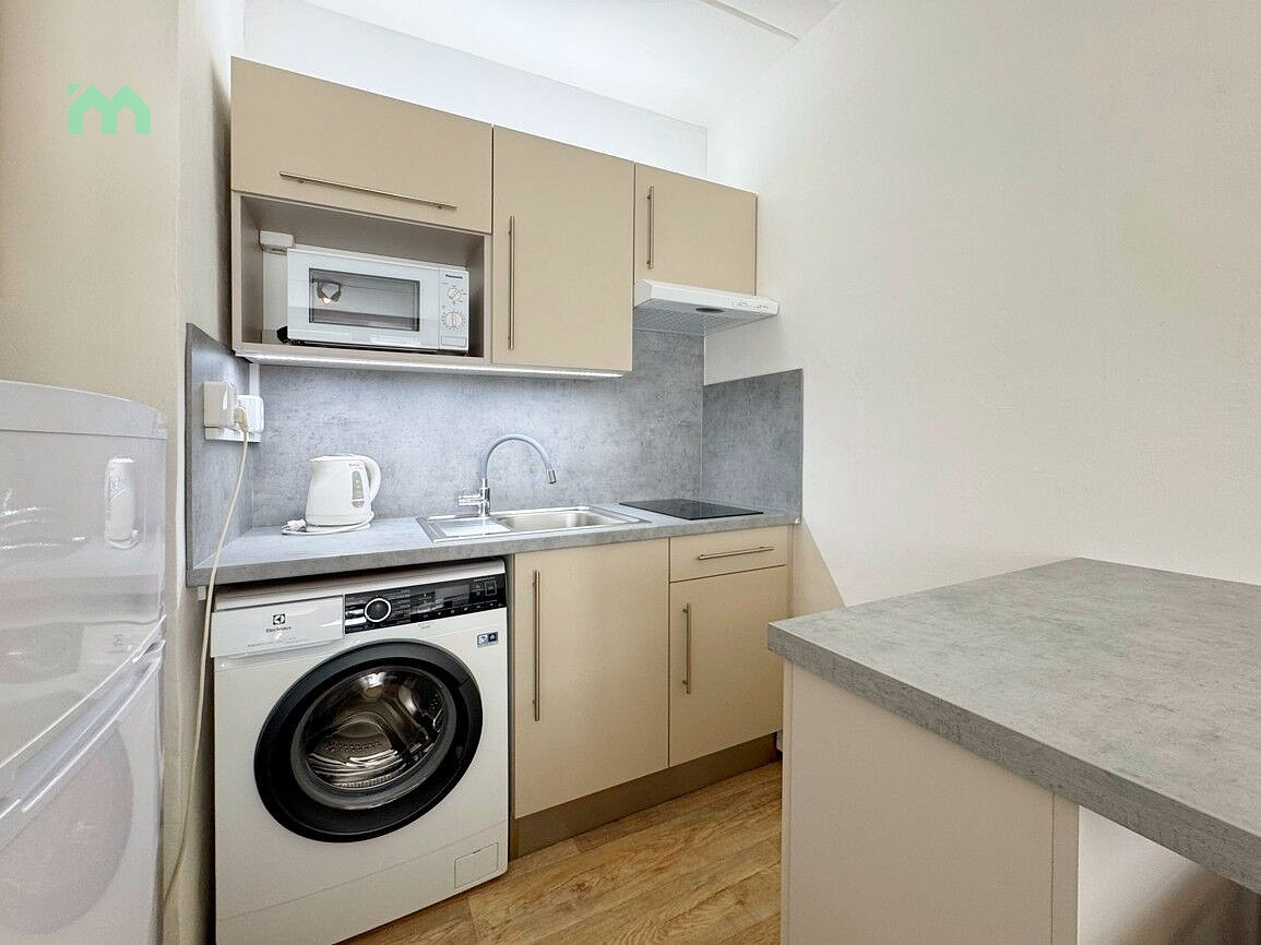 Pronájem bytu 2+kk 36 m² – fotografie 5
