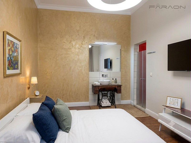 Pronájem bytu 1+kk 33 m² — photo 3