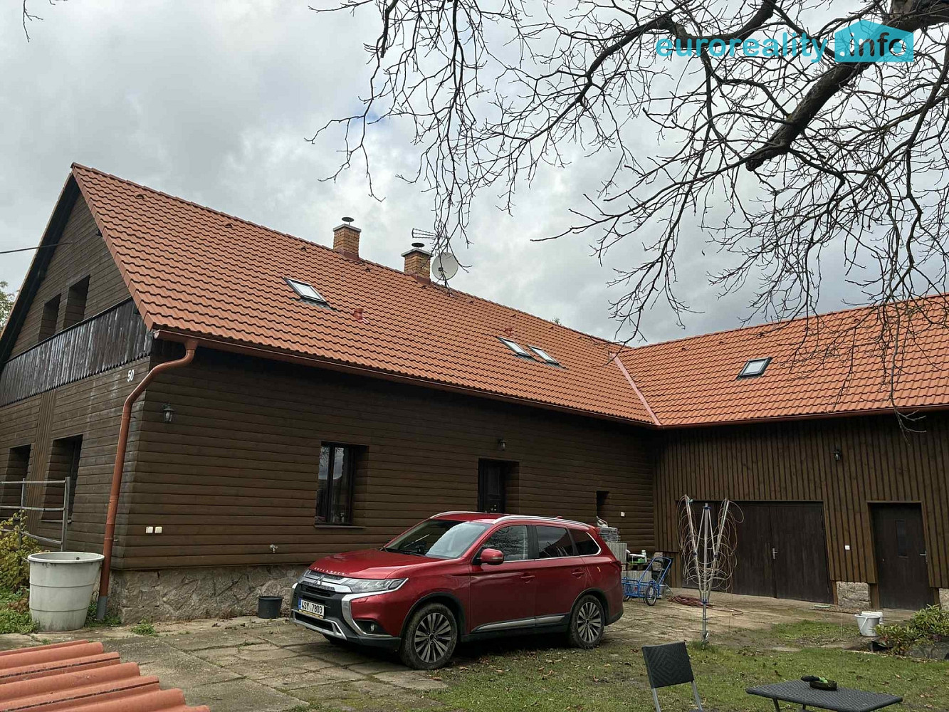 Prodej domu 346 m² s pozemkem 4 829 m²
