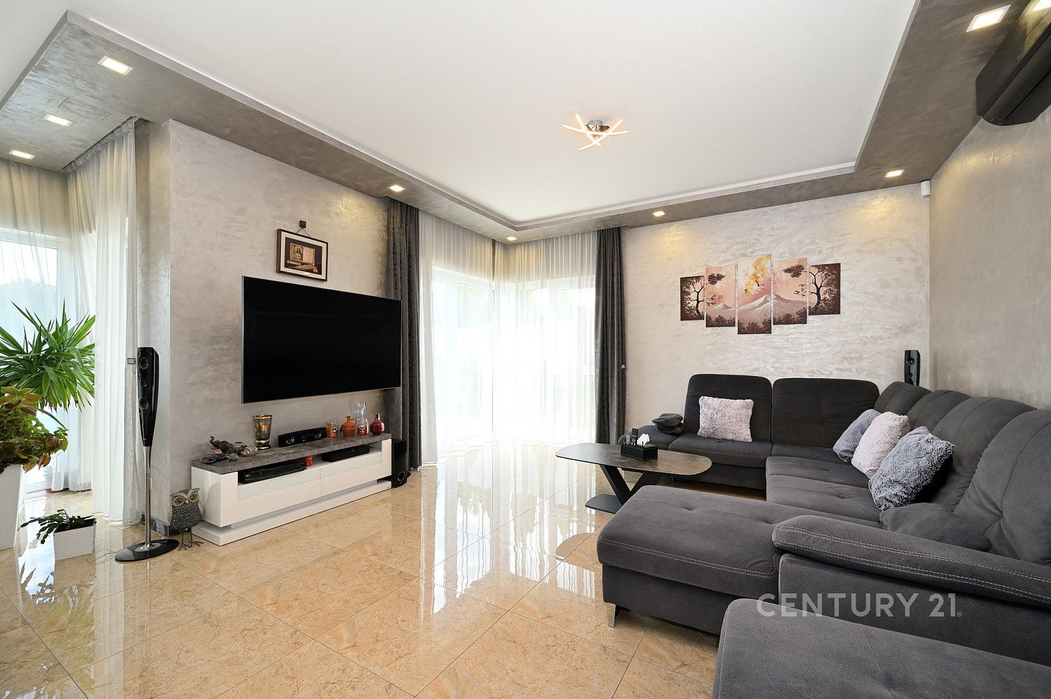 Prodej domu 243 m² s pozemkem 850 m² — photo 5