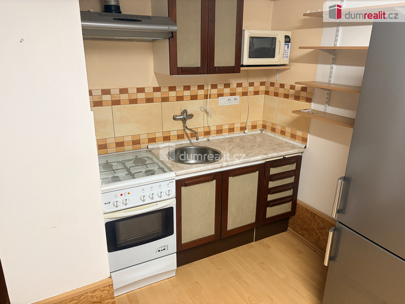 Pronájem bytu 1+kk 35 m² – fotografie 2
