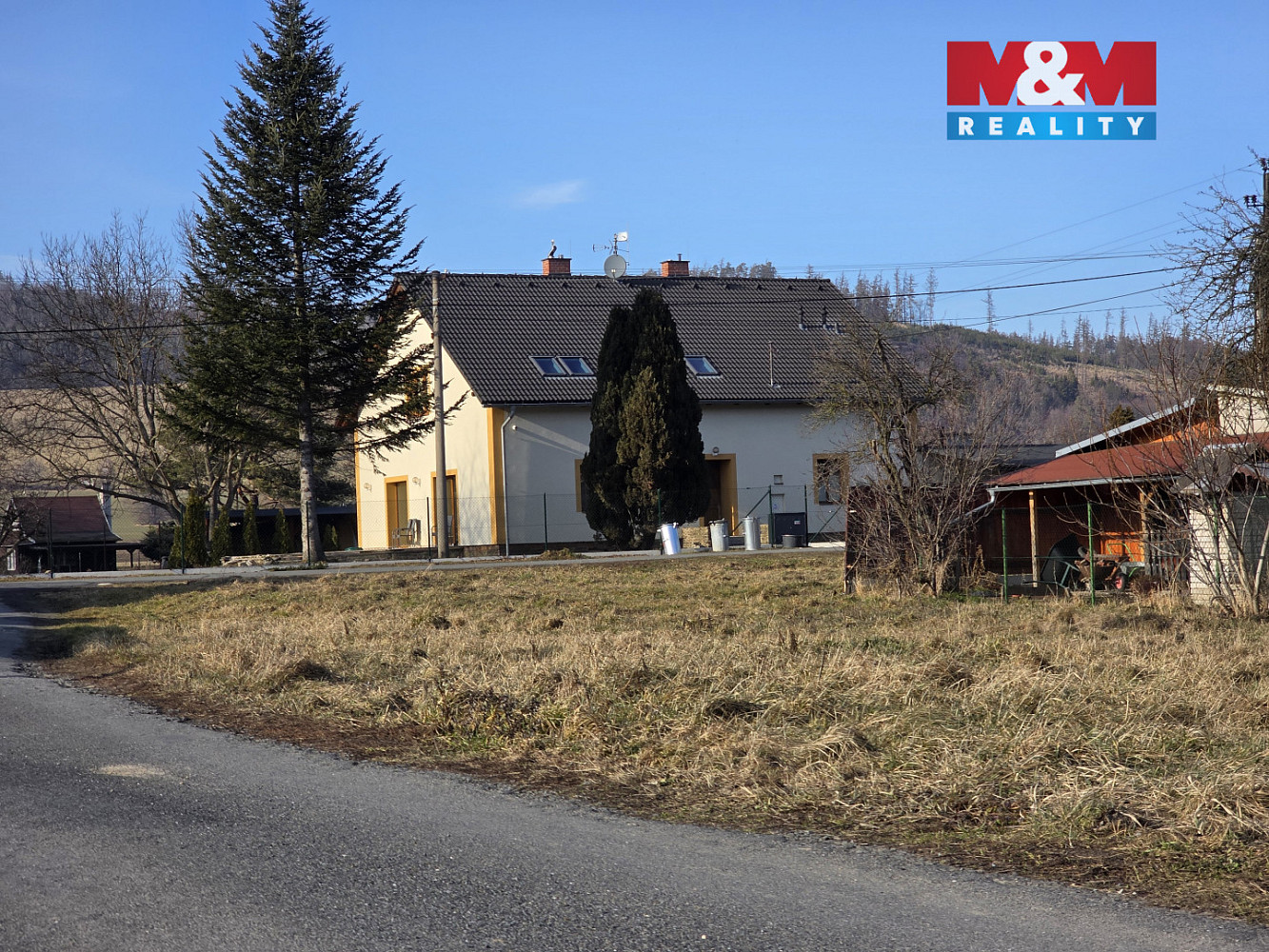 Prodej stavebního pozemku 1 146 m² – pohled 3