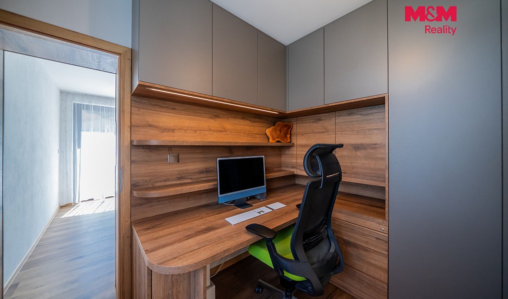 Prodej domu 170 m² s pozemkem 1 928 m², Blansko – náhled fotky 12