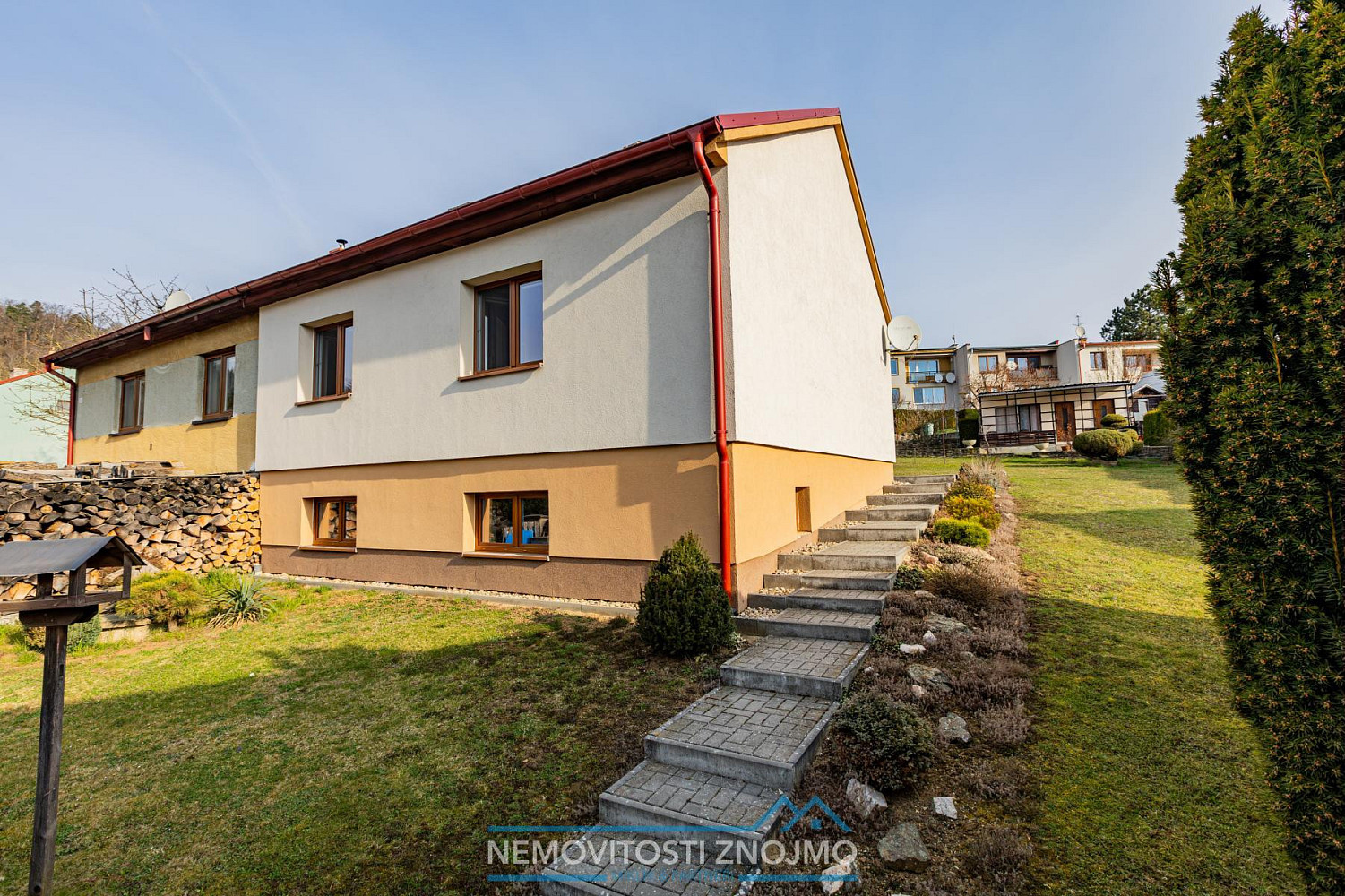 Prodej domu 65 m² s pozemkem 553 m²