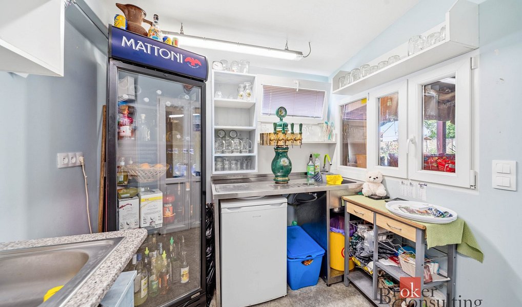 Prodej restaurace 180 m², Dvůr Králové nad Labem – náhled fotky 31
