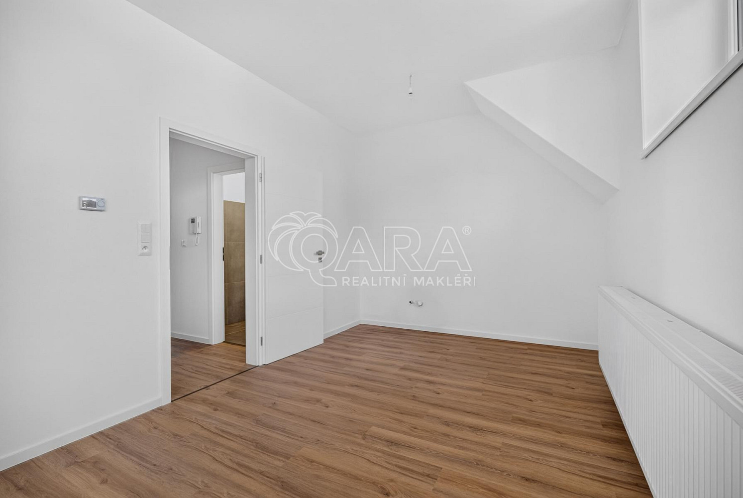 Prodej bytu 3+kk 74 m² — photo 3