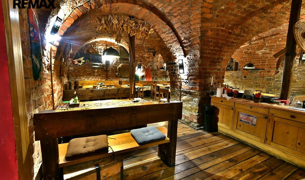 Prodej restaurace 350 m², Hradec Králové – náhled fotky 6