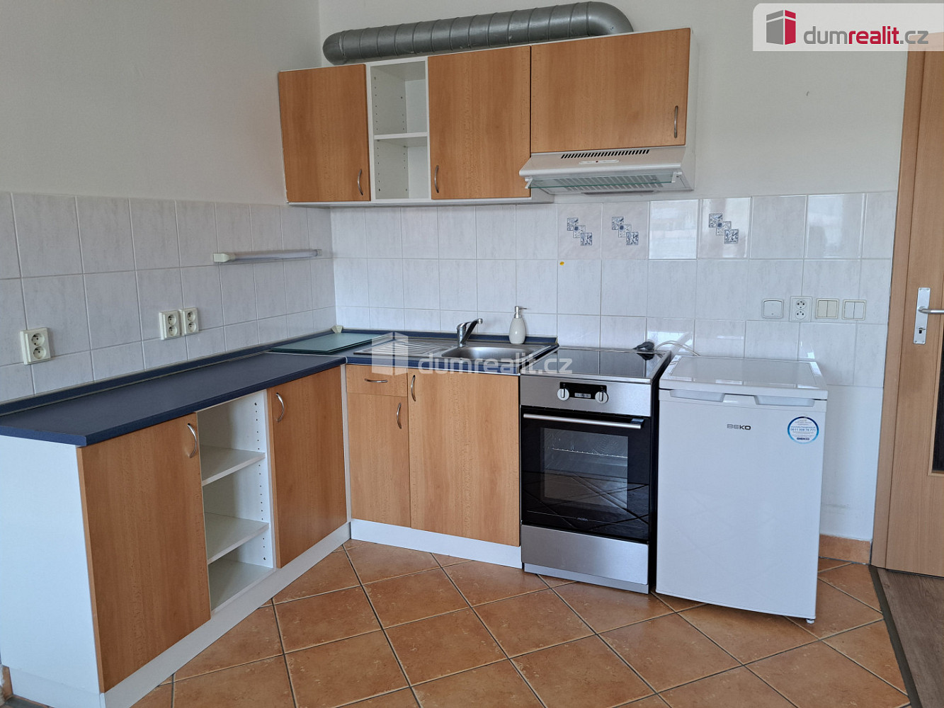 Pronájem bytu 1+kk 34 m² — photo 2