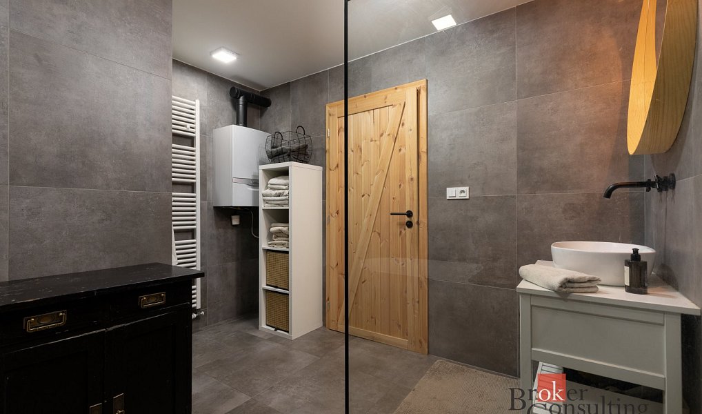 Prodej bytu 4+kk 100 m², Opava – náhled fotky 15