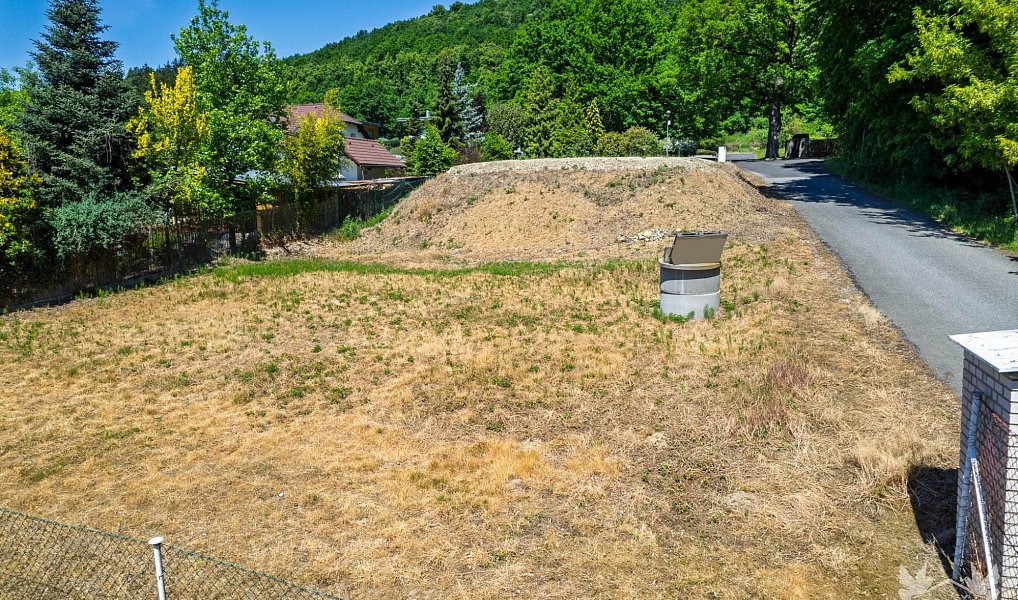 Prodej stavebního pozemku 915 m², Strakonice – náhled fotky 2