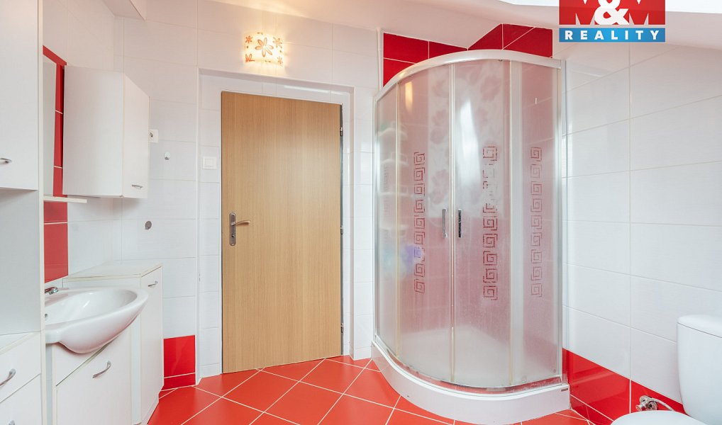 Prodej domu 210 m² s pozemkem 367 m², Vinařice – náhled fotky 18