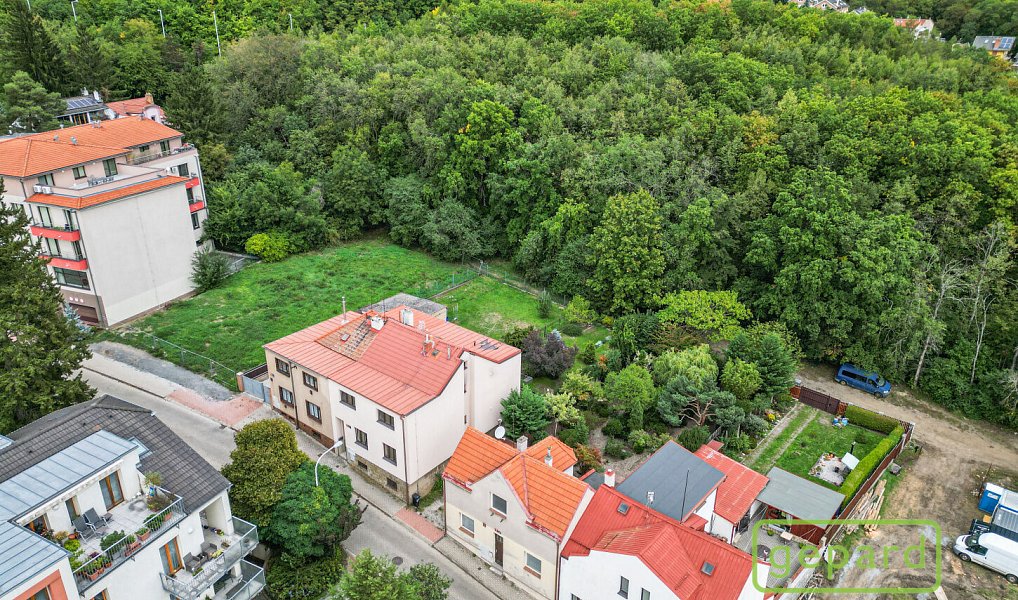 Prodej stavebního pozemku 568 m², Praha – náhled fotky 9