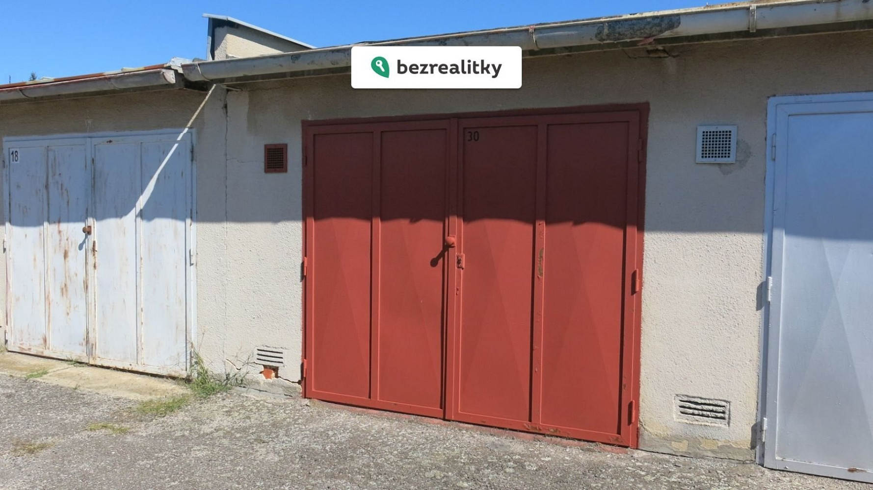 Prodej garáže 20 m2 – fotografie 3