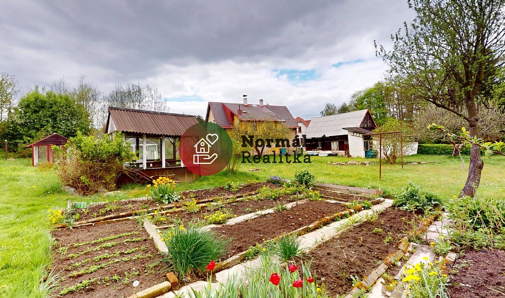 Prodej domu 176 m² s pozemkem 1 213 m², Lipová – náhled fotky 2