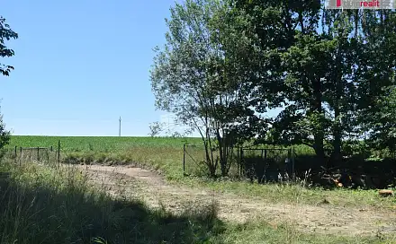 Prodej stavebního pozemku 909 m², Loukovec, okres Mladá Boleslav