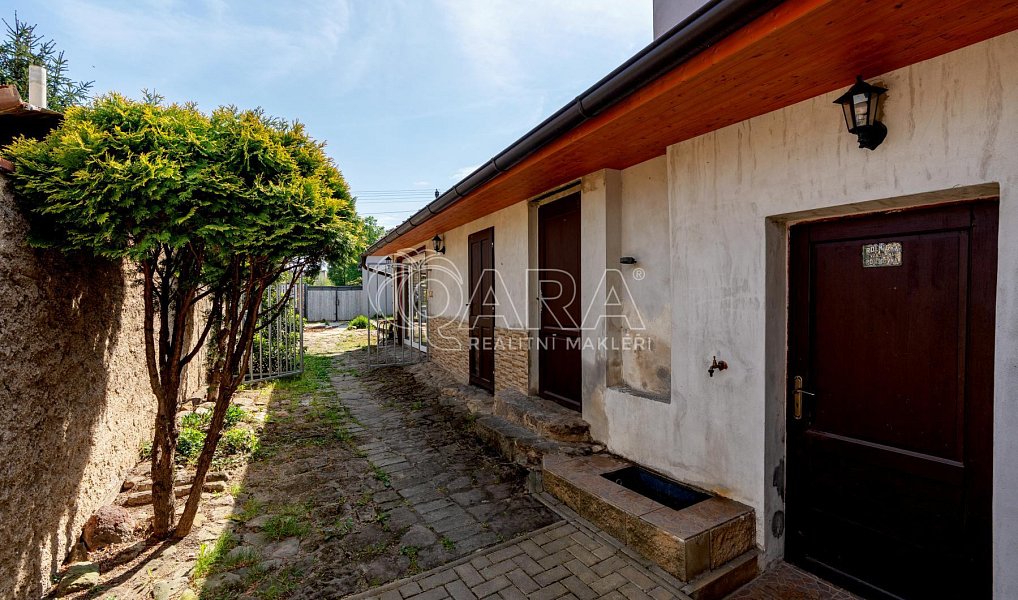 Prodej bytu atypického 228 m², Velvary – náhled fotky 17