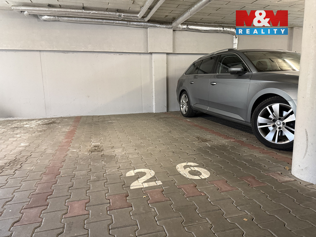 Prodej garážové stání, 10 m2, zlín, ul. dřevnická — photo 2