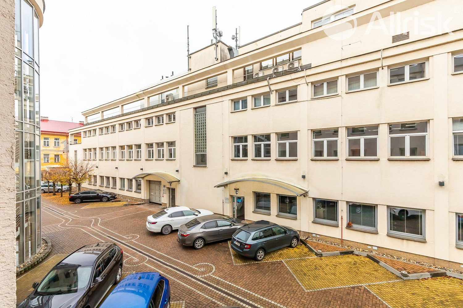 Pronájem kanceláře 20 m² – fotografie 2
