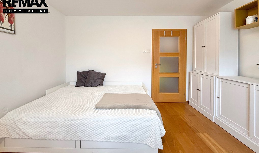 Prodej domu 108 m² s pozemkem 280 m², Praha – náhled fotky 12