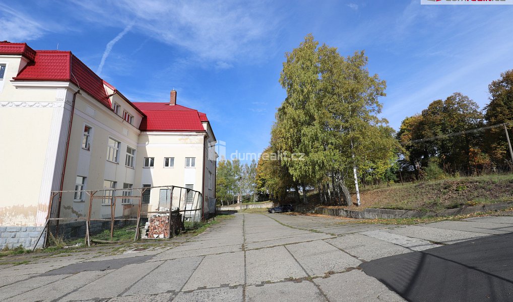 Prodej ubytovacího objektu 2 000 m², Aš – náhled fotky 3