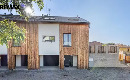 Prodej bytu 5+kk 179 m², Roztocká, Velké Přílepy, okres Praha-západ