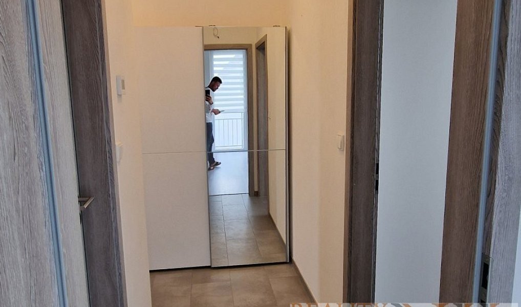 Pronájem bytu 2+kk 50 m², Město Touškov – náhled fotky 11