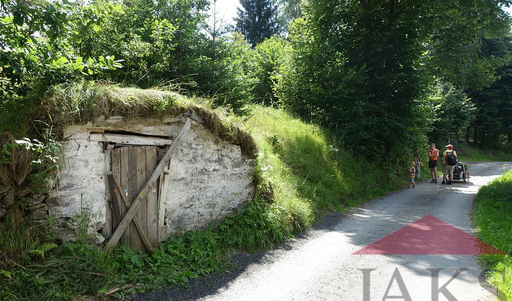 Prodej stavebního pozemku 1 205 m², Kašperské Hory – náhled fotky 15