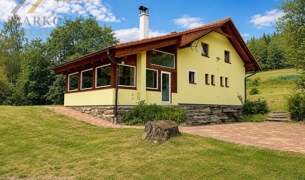 Prodej domu 219 m² s pozemkem 4 179 m², Bujanov – náhled fotky 27