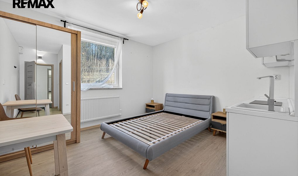 Prodej ubytovacího objektu 1 978 m², Jeseník – náhled fotky 36