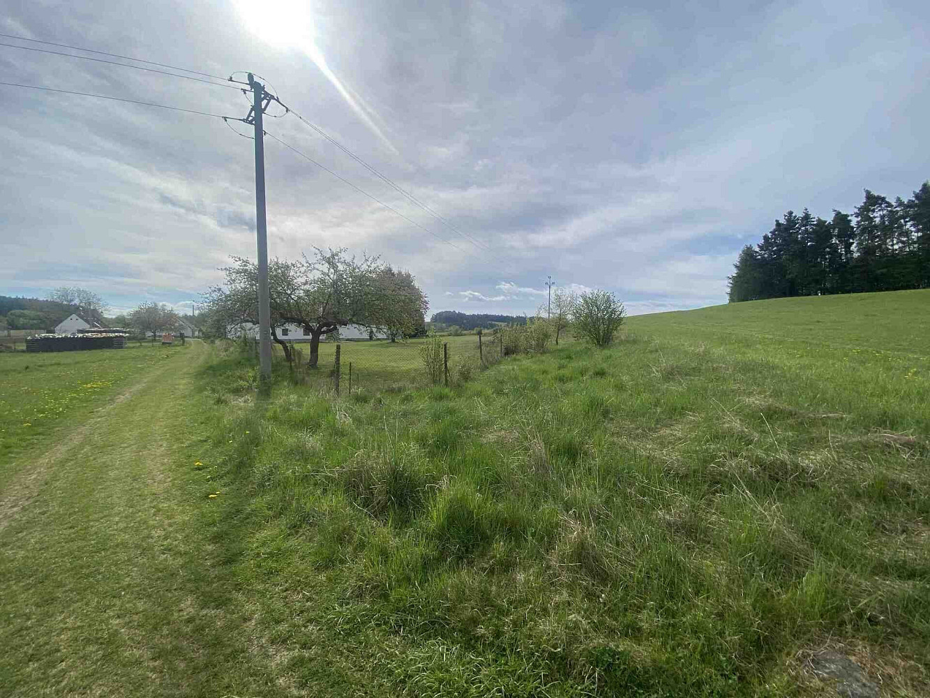 Prodej pozemku 4 850 m²