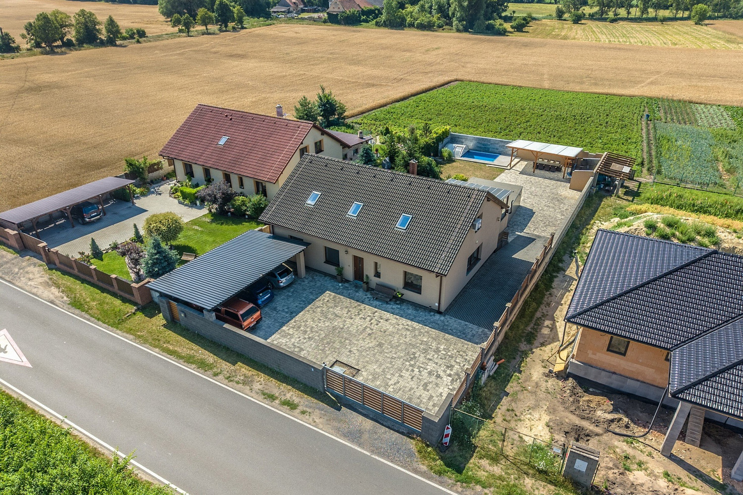 Prodej domu 174 m² s pozemkem 1 000 m²