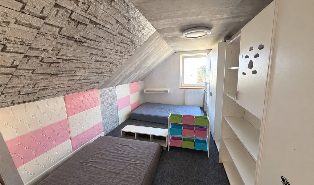Prodej domu 130 m² s pozemkem 452 m², Svojšice – náhled fotky 11