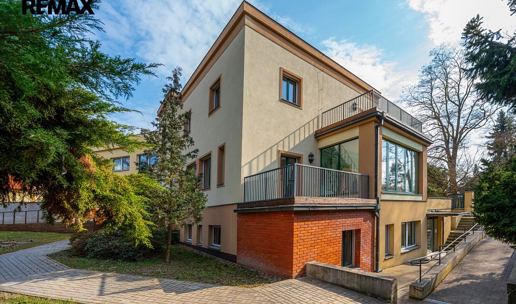 Prodej domu 675 m² s pozemkem 2 791 m², Čelákovice – náhled fotky 5