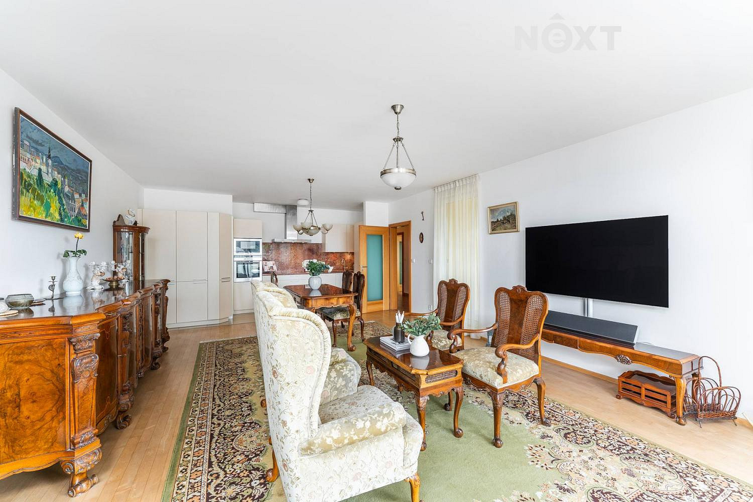 Pronájem bytu 3+kk 140 m² – fotografie 4