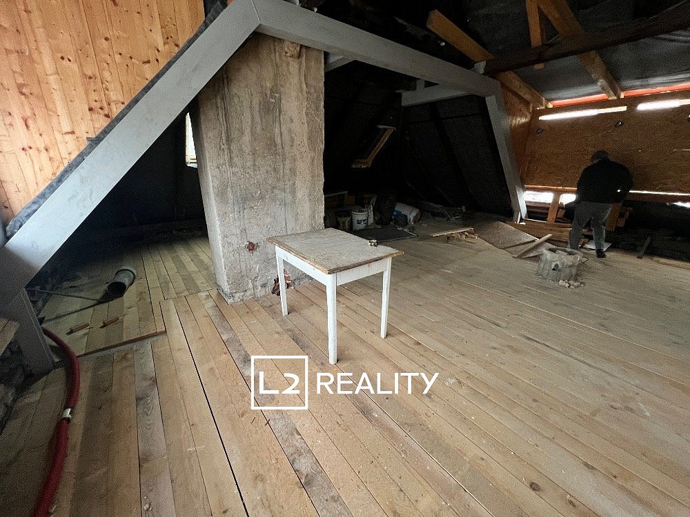 Prodej půdy 2-3+kk, 60 m² - Praha - Radlice – pohled 3